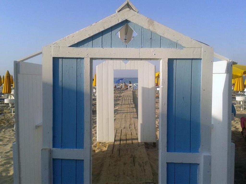 Home Beach Mondello Galatea Pokój zdjęcie
